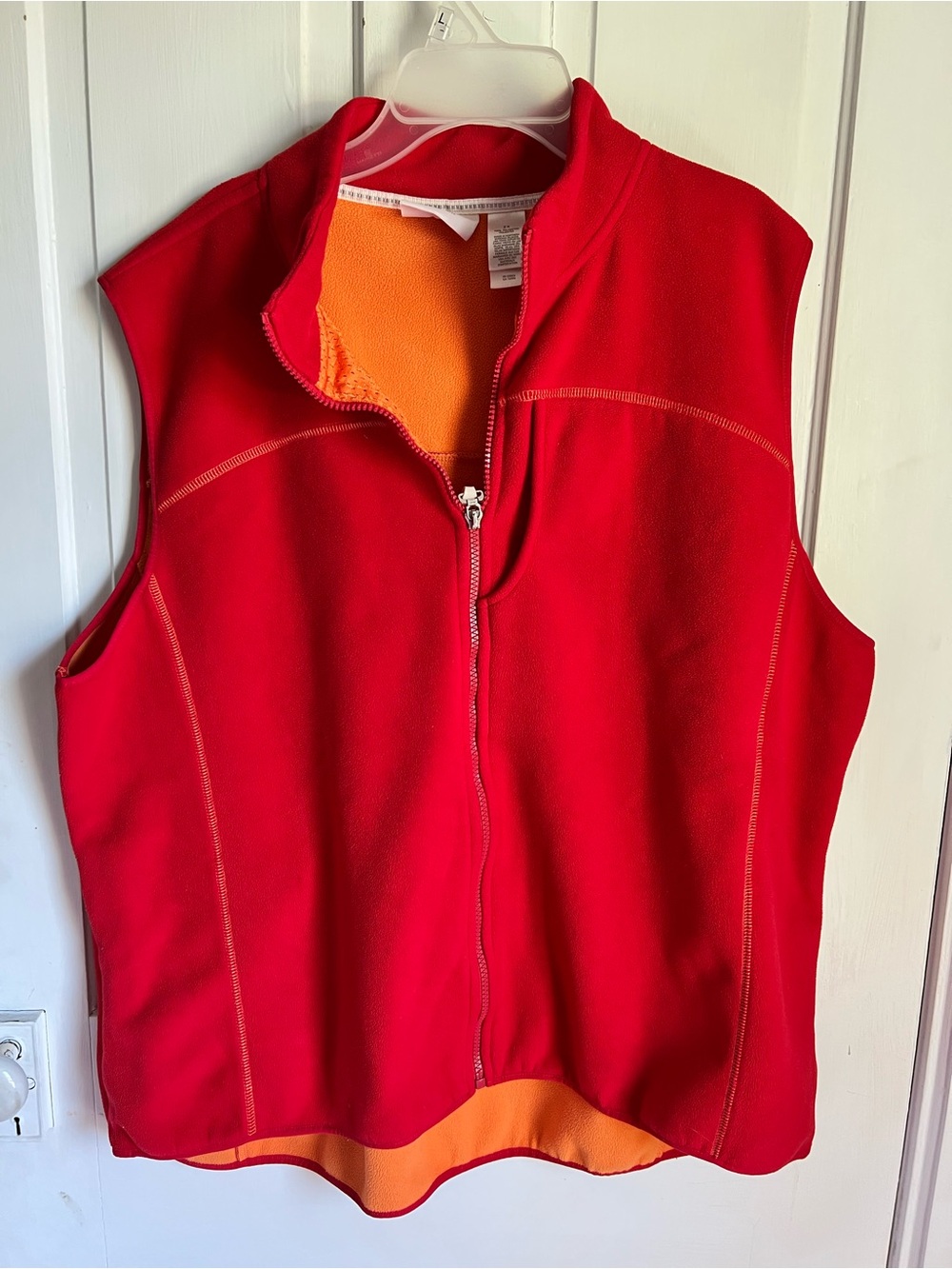 Liz Claiborne Women’s Red and Orange Fleece Vest Size 2 XL